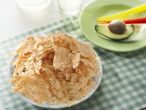 노릇노릇하게 구워 큼직하게 뜯어 결이 살아있는 구운양태채