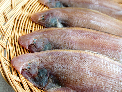 국내산 천일염으로 간을 하고 해풍에 말린 서대 소,중,대 중 택1